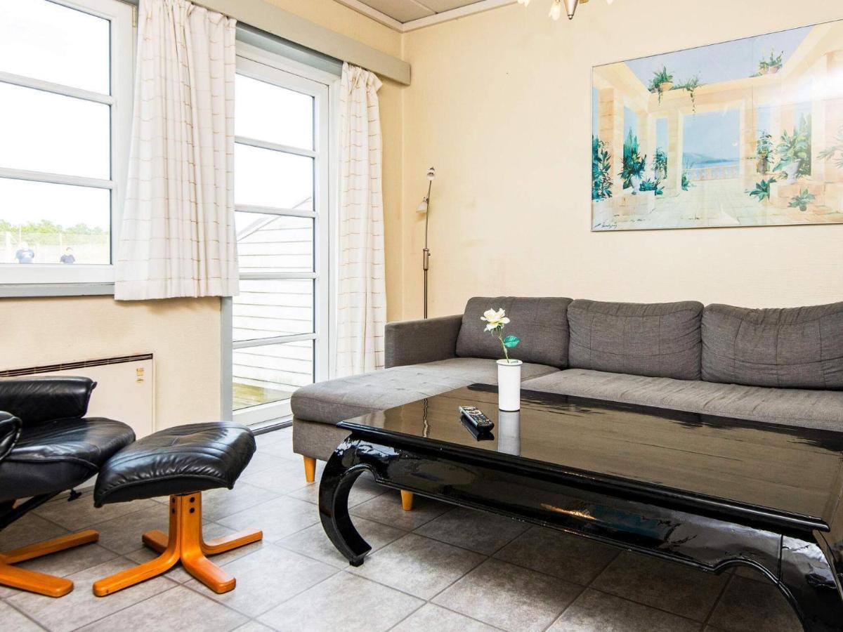 4 Person Holiday Home In R M Sønderby 外观 照片