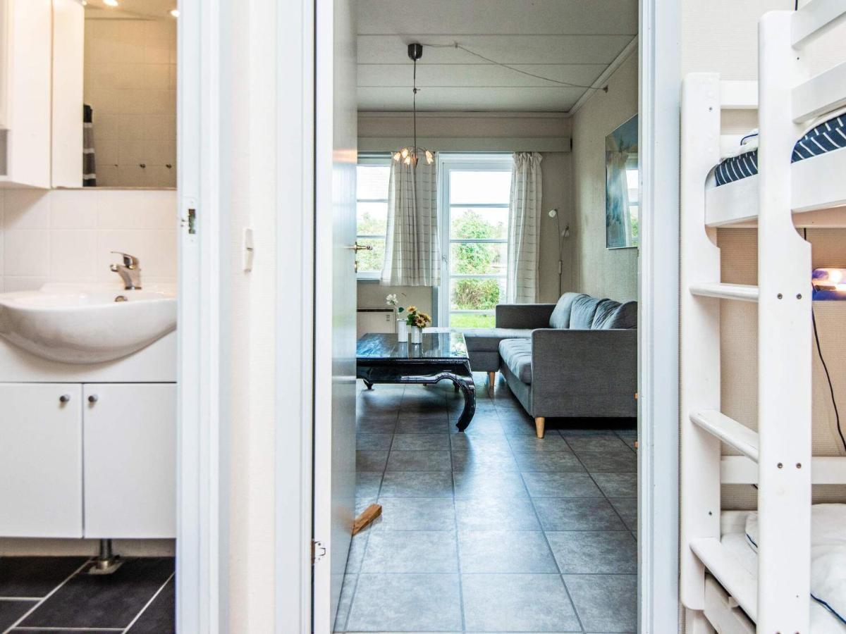 4 Person Holiday Home In R M Sønderby 外观 照片