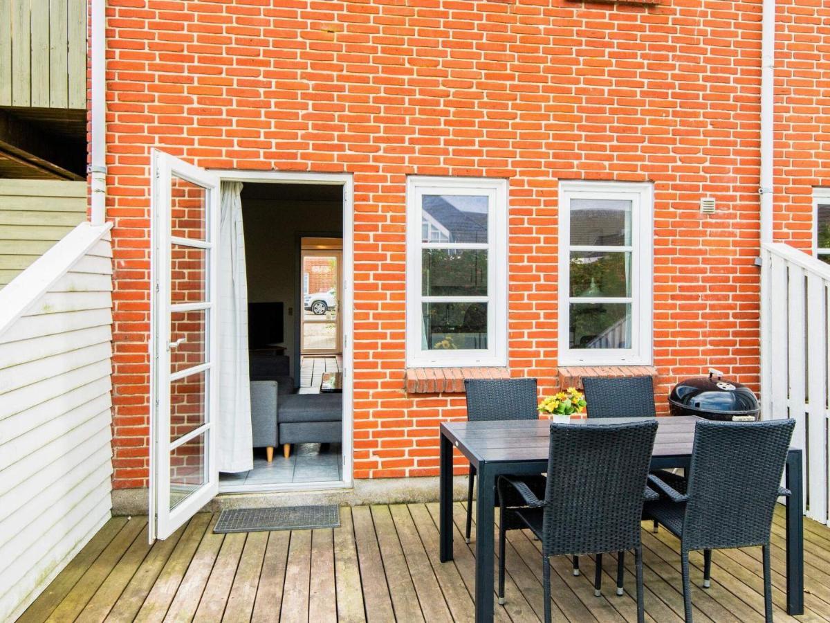 4 Person Holiday Home In R M Sønderby 外观 照片